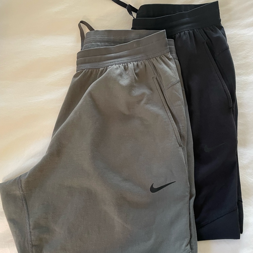 Nike yoga pants - 2